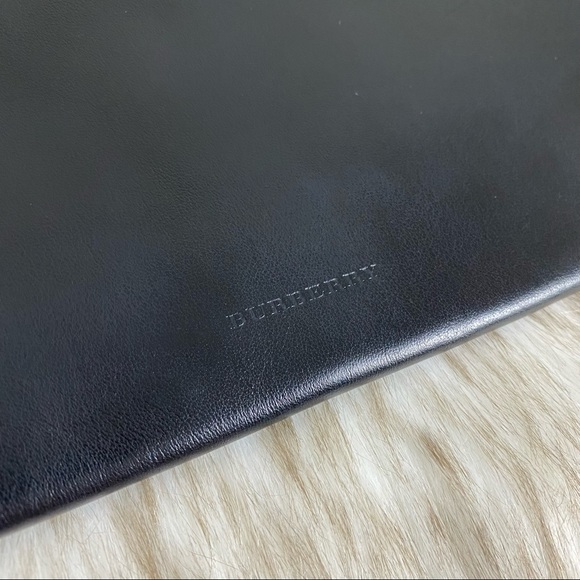 Burberry Black Leather Slim Belt Bag / Mini Bag / Shoulder Bag - Picture 3 of 13